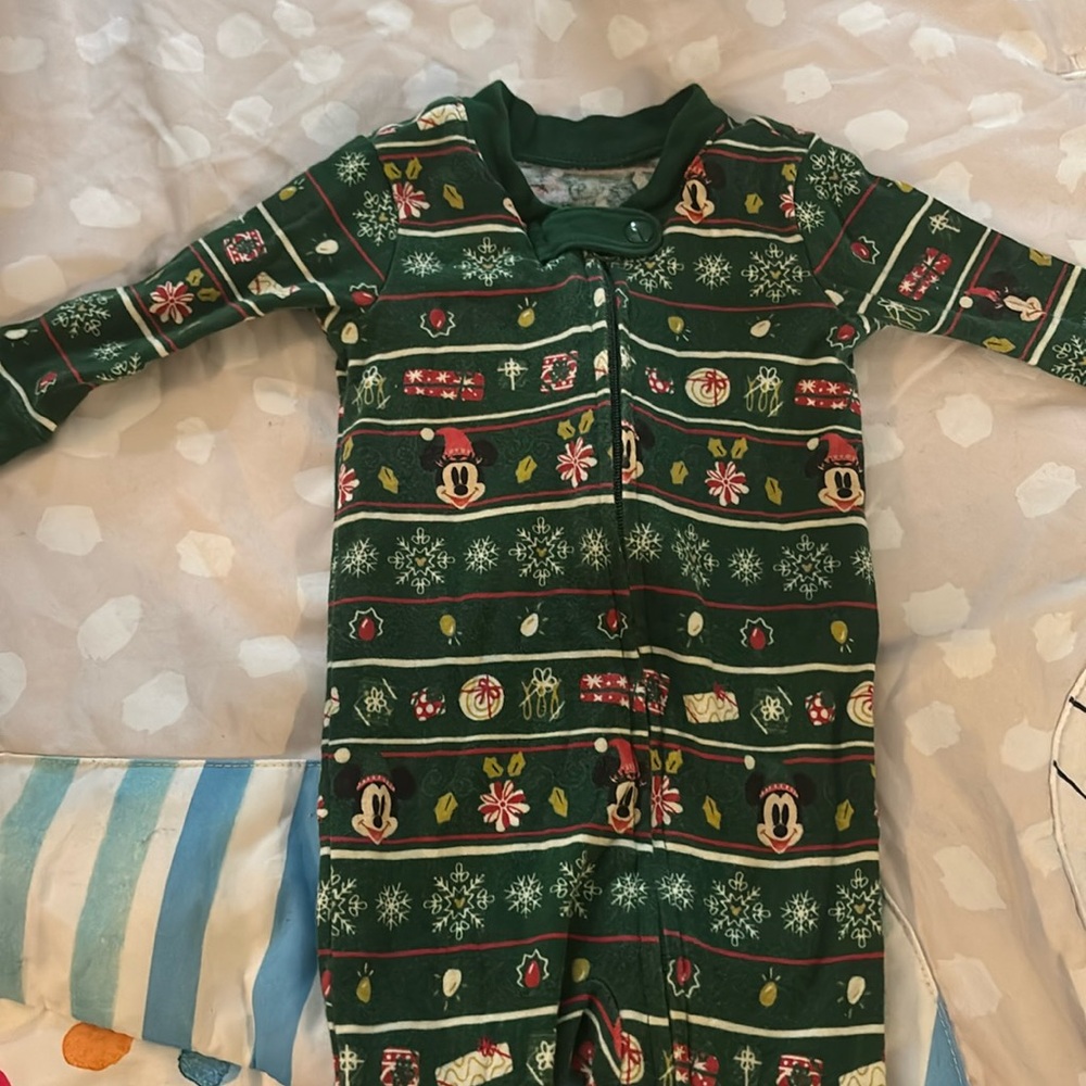 Disney baby Christmas outfit:)